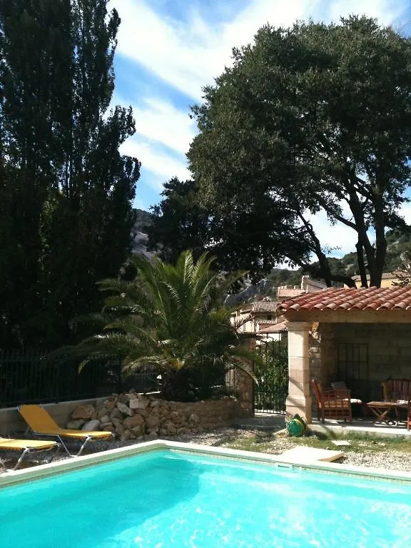 La Recreation Hotel Saint-Montan